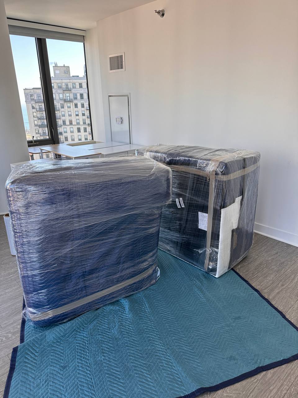 Wrapped furniture - view 3