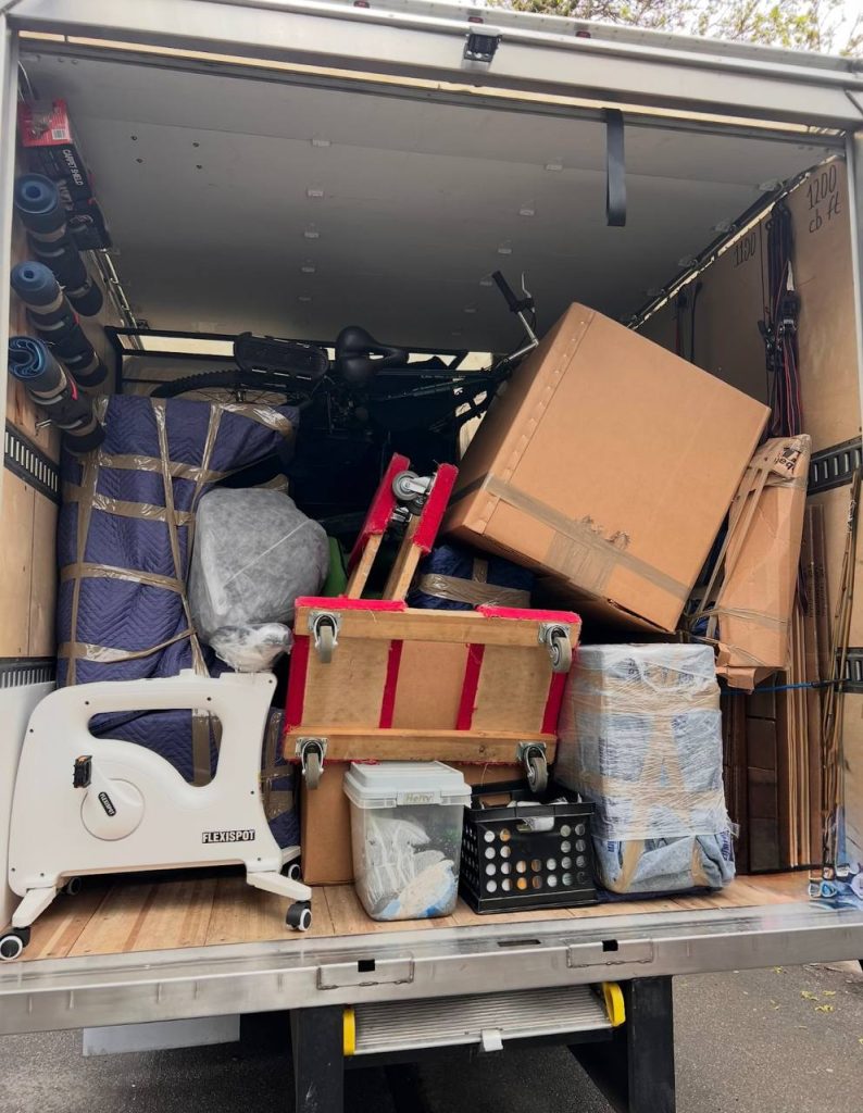 Moving Into a Chicago Apartment: What You Need to Know