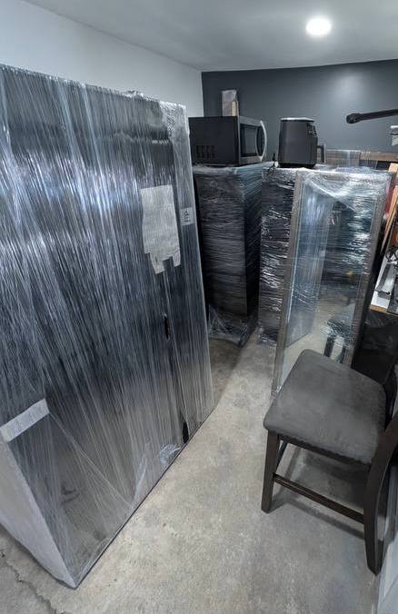 Preparing Furniture for Movers
